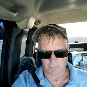 Meet your Posher, Steven